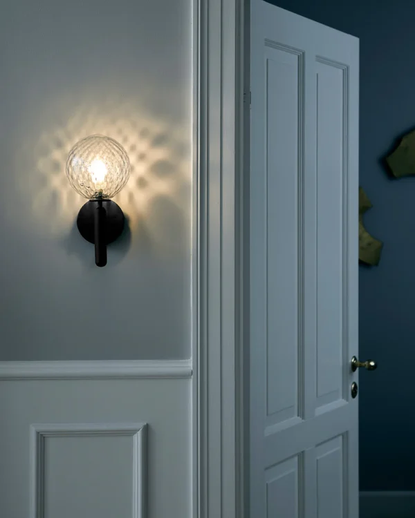 Nuura Miira vegglampe IP44 g9 - Rock grey/klar