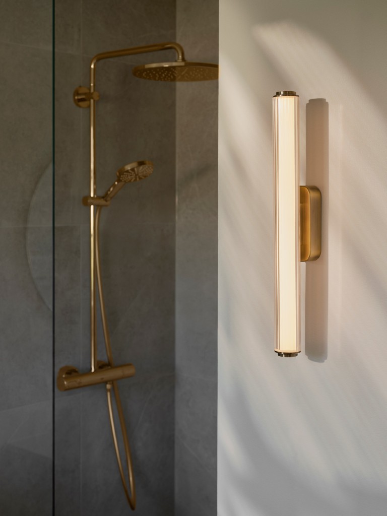 Virelle 50 vegglampe IP44 - Messing